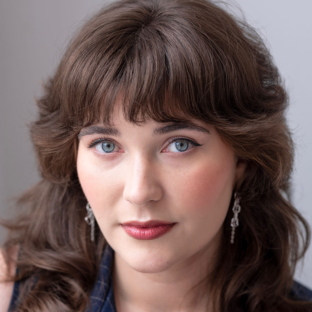 Brigid Mack headshot Square Web